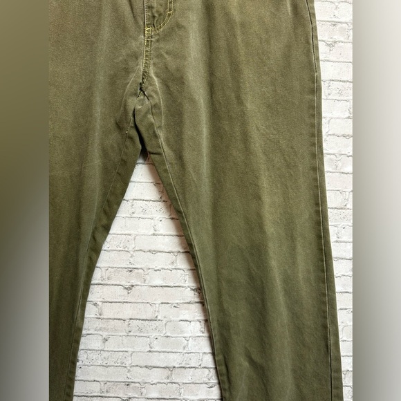 RedHead Men Green Flat Front Dark Wash Chino Pant Size 36 x 32 - Picture 8 of 14